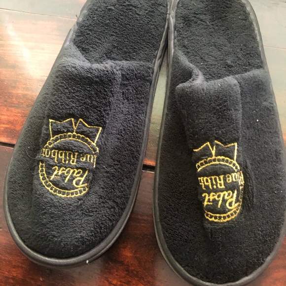 🍺NWOT $1 ADD ON-Pabst Blue Ribbon M Ladies /7-8.5 Fit Ladies slippers or Me… - Picture 2 of 5